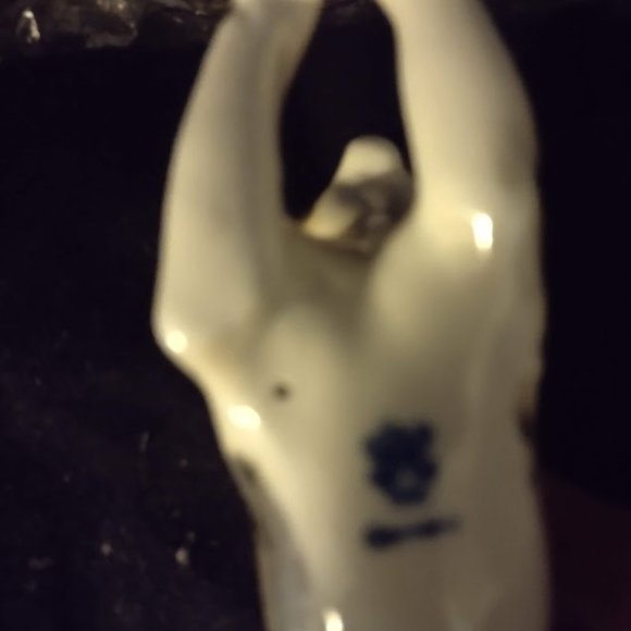 Stunning Volkstedt/Dresden Cheetah, hand-made porcelain - Picture 7 of 8